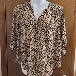 Torrid Women's Plus Size 2X Cheetah Print 3/4 Roll Tab Sleeve Lightweight